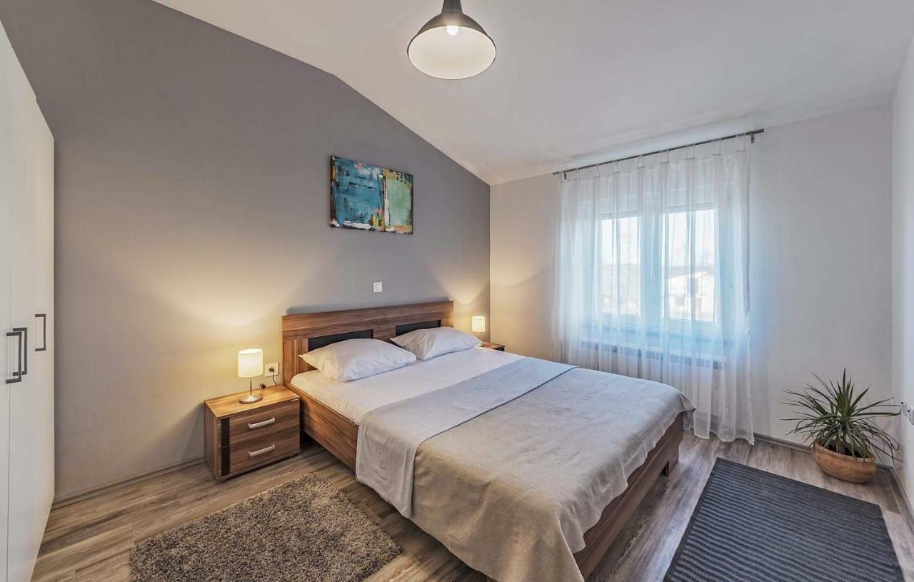 Apartment Lavander 01 Pula Dış mekan fotoğraf