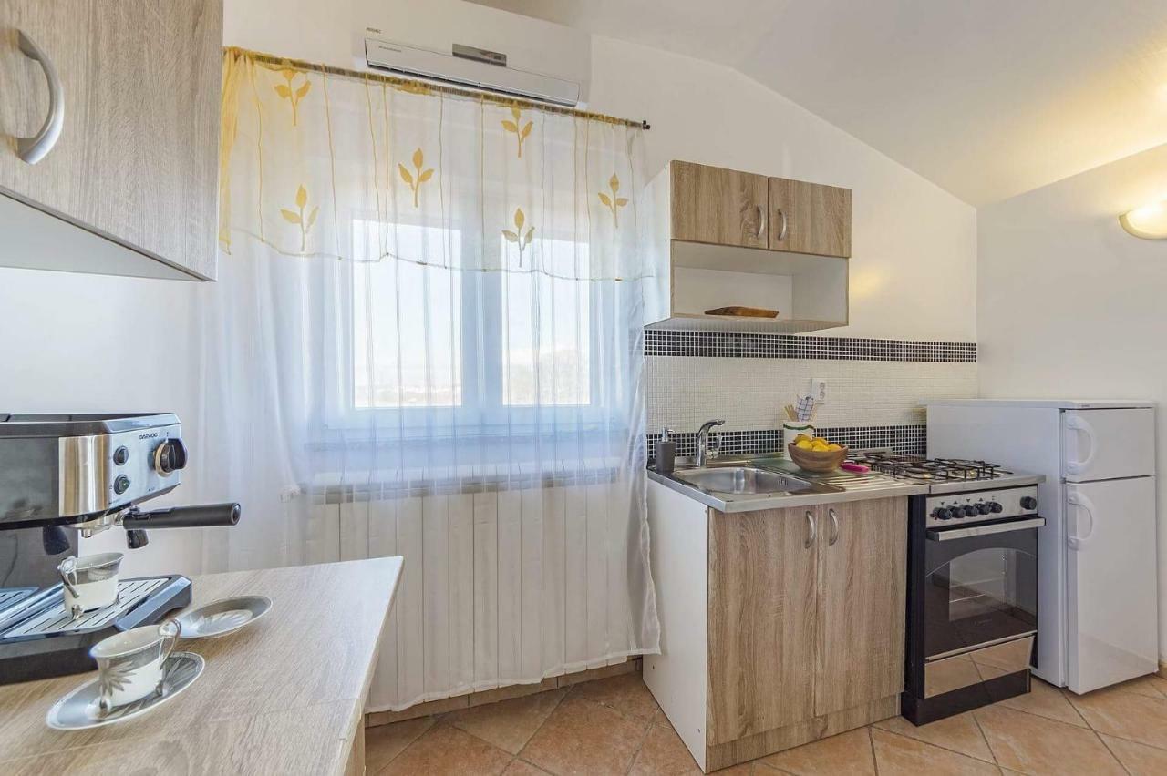 Apartment Lavander 01 Pula Dış mekan fotoğraf