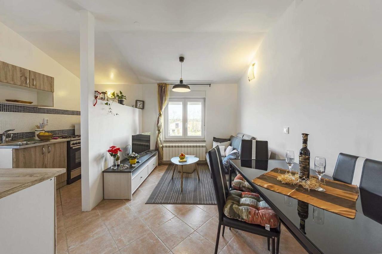 Apartment Lavander 01 Pula Dış mekan fotoğraf